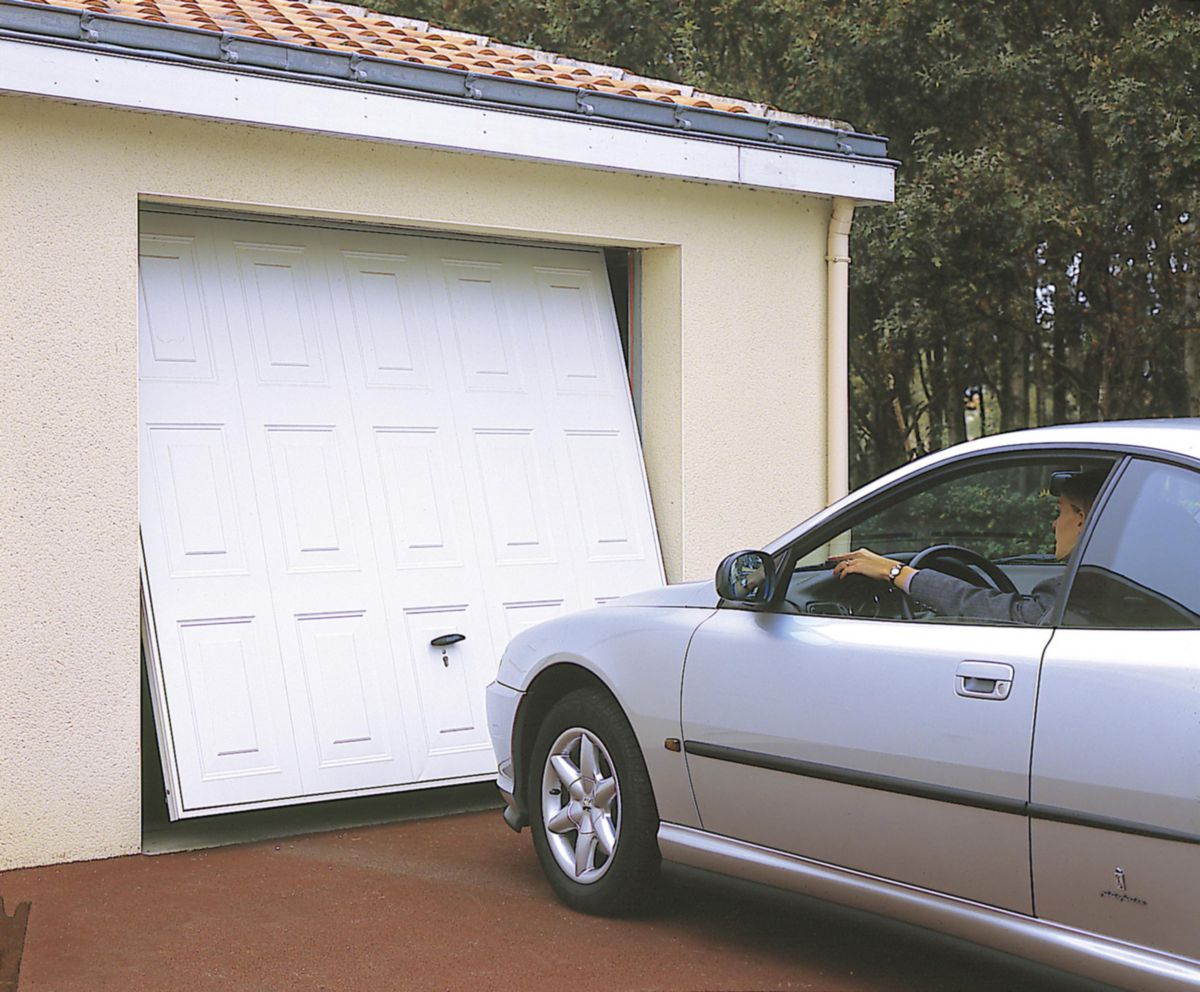 NOVOFERM Porte de garage basculante métal débordante DL blanc à